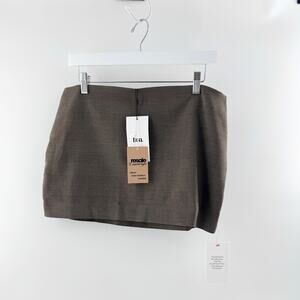 NWT BOA Mid Rise Clean Cut Micro Skirt Carob Brown Check Women's Size Large